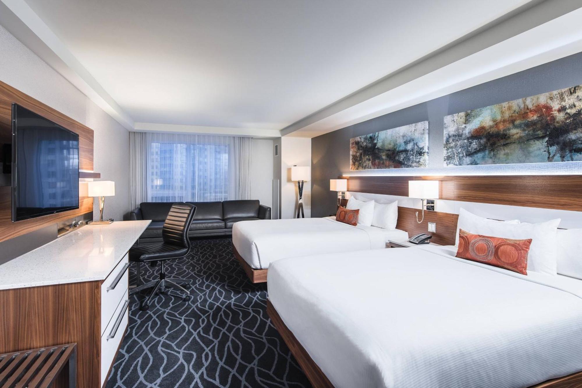 Delta Hotels By Marriott Ватерлоо Экстерьер фото