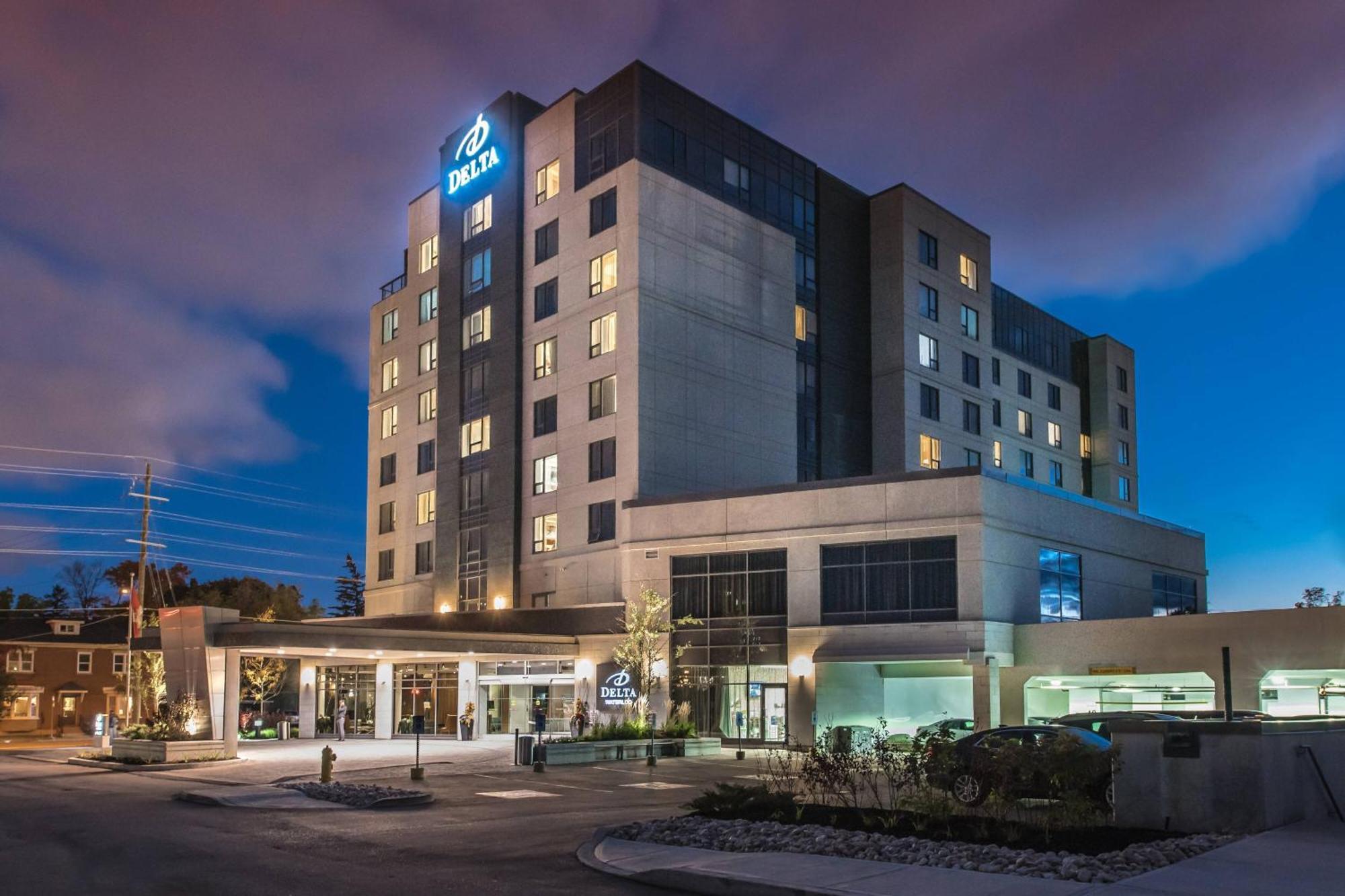 Delta Hotels By Marriott Ватерлоо Экстерьер фото