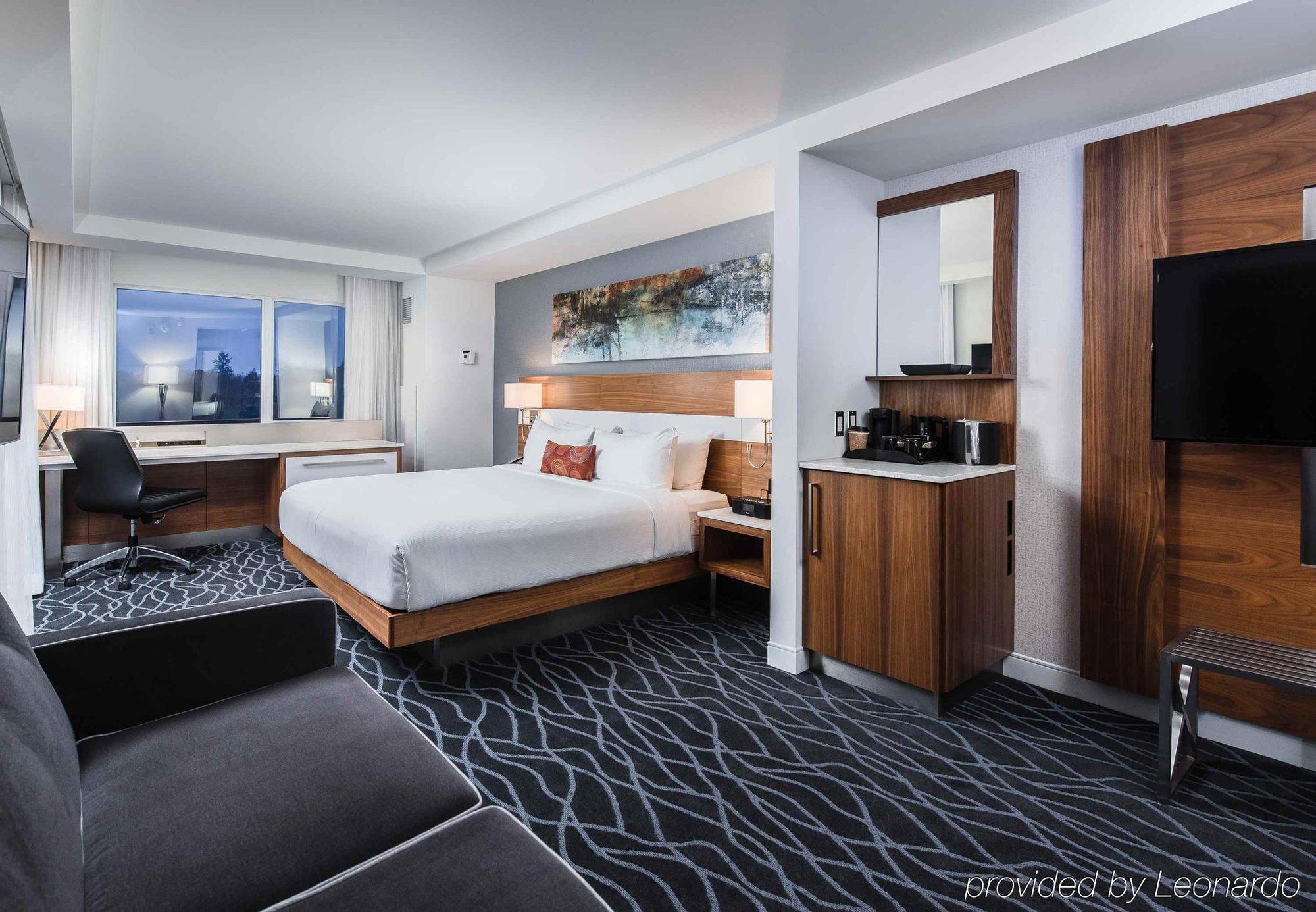 Delta Hotels By Marriott Ватерлоо Экстерьер фото